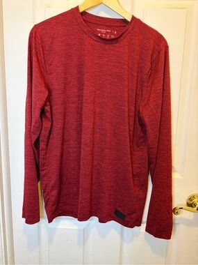 Abercrombie & Fitch Men's Air Knit Heather Red Long-Sleeve Crew Tee